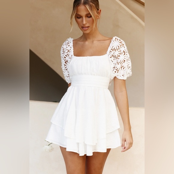 Selfie Leslie Dresses & Skirts - NEW Selfie Leslie: Abby Lace Puff Sleeve Tie-Up Back Dress
